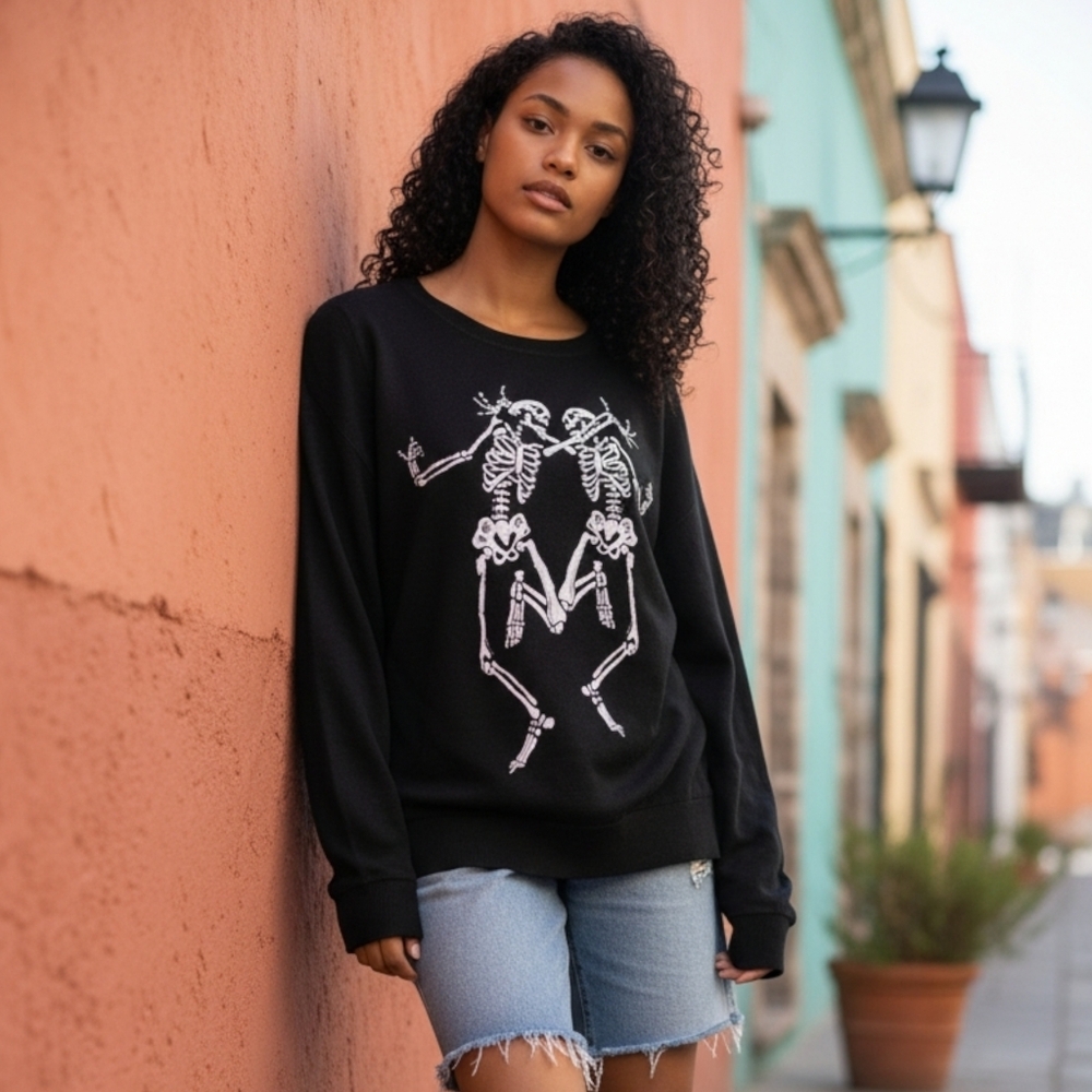RARE! Wildfox Dancing Skeletons 💀 Baggy Beach Jumper - Picture 11 of 16